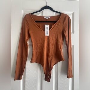 BNWT STEVE MADDEN Women's Rust Bodysuit Top